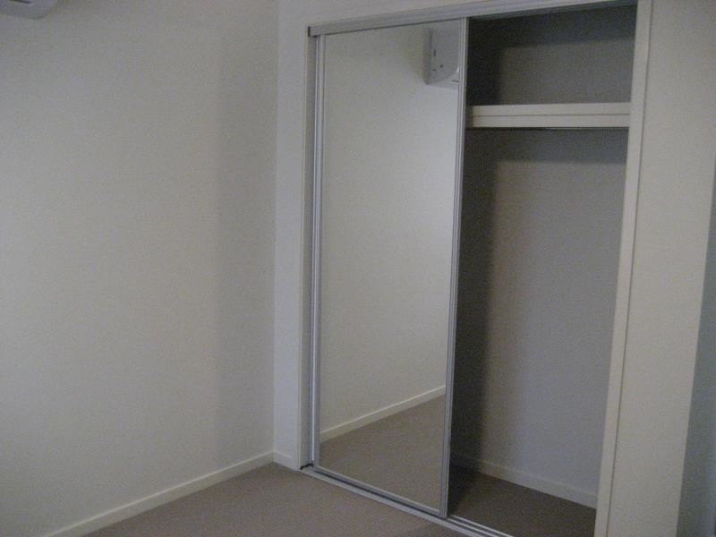 27 Ellenor Street, Mount Low QLD 4818